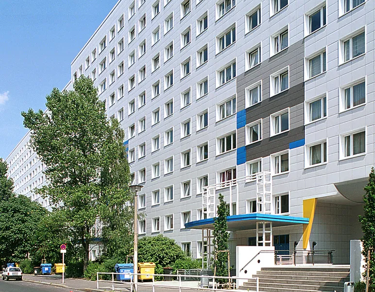 Zur Anmietung dieser Wohnung wird ein WBS 180 bis 220 benötigt — photo 1